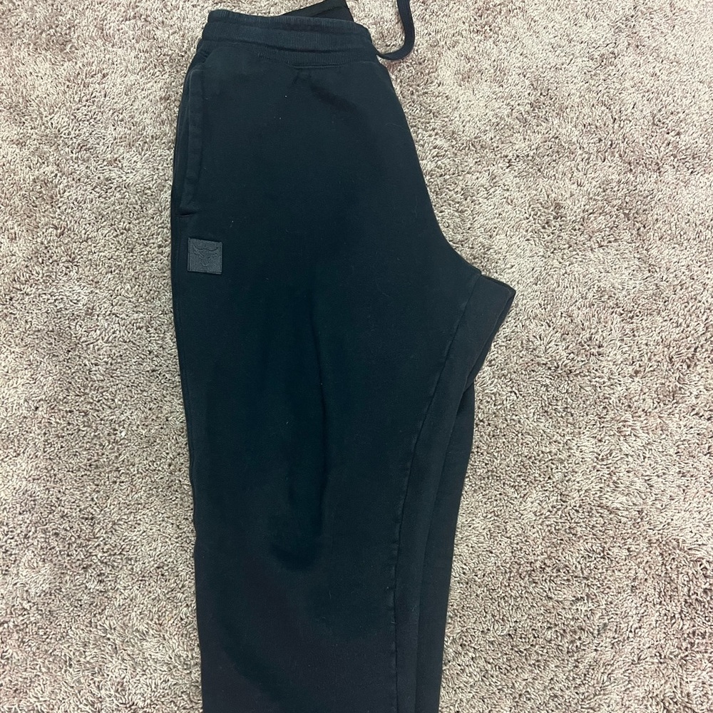 Under Armour Rock. Sweatpants. $35
